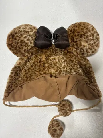 레오파드 무늬 미니 팬캡