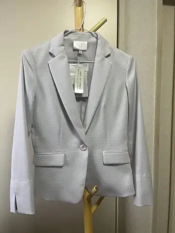 라이트 그레이 테일러드 자켓 사이즈 80 EMMA JAMES