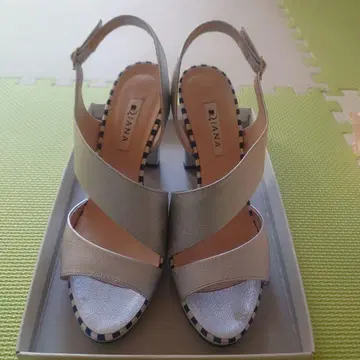 실버 샌들 10cm 하이힐 사이즈 25cm