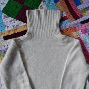 야크 100% 터틀 니트 야크 스웨터