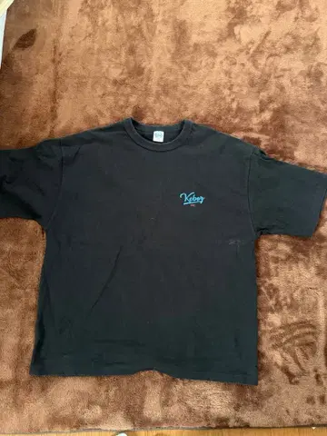 Keboz 블랙 T셔츠