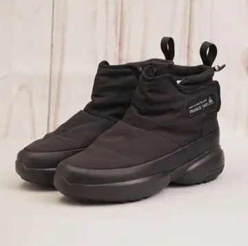 새상품급 르꼬끄 스포르티브 LA 세느 PB 퀼트 LO 23cm