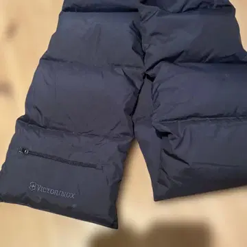 VICTORINOX 다운 머플러