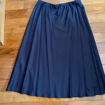 23구 [미사용] 플레어 스커트 사이즈 48