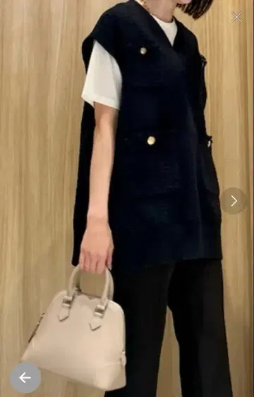 미라 오웬 니트 베스트 FREE