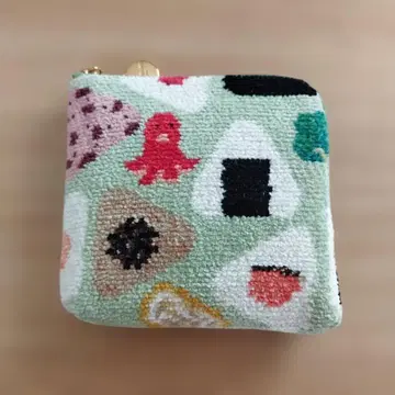 러브러리 오무스비코로린 스퀘어 파우치 페이러 그린