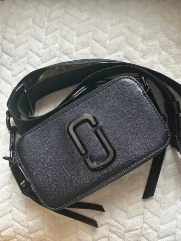 마크제이콥스 더 스냅샷 블랙