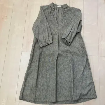 시삼 공방 긴팔 롱 원피스 그레이 계열