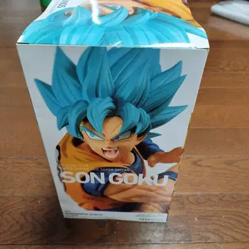 드래곤볼 SON GOKU 피규어