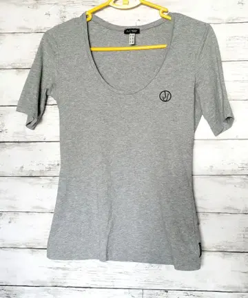 아르마니 진스 T셔츠 반팔 XS 사이즈