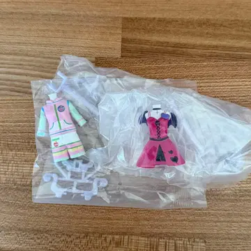 러브 and 베리 토르소 마네킹 가챠가챠