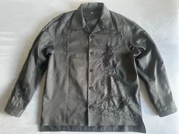 잉크 셰이드 차이나 가운 재구축 셔츠