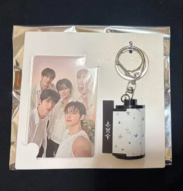 TOMORROW X TOGETHER 랜덤 필름 키링 팝업
