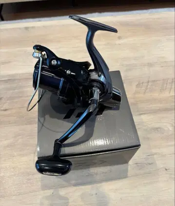 [ 새상품급 ] 다이와 크로스캐스트 4000