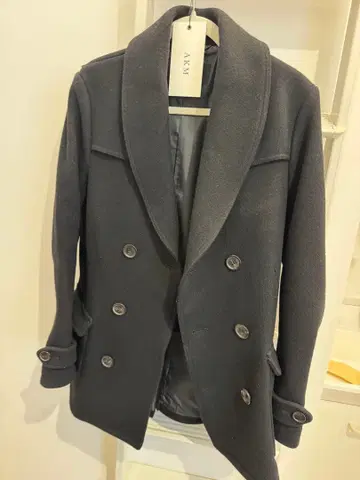 AKM 멜톤 코트 정가 115,500엔