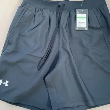 언더아머 L 사이즈 러닝 숏팬츠 블랙