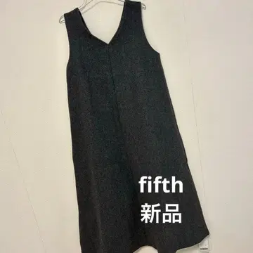 새상품 fifth 슬리브리스 V넥 원피스 그레이