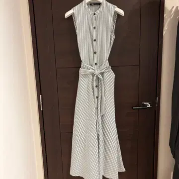 ZARA 슬리브리스 셔츠 원피스 XS 스트라이프