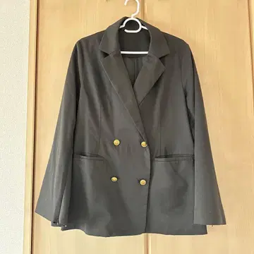 블랙 더블 브레스트 골드 버튼 테일러드 자켓 블랙 여성용 M