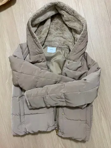 [DISCOAT] 다운 자켓 에크루 L 사이즈