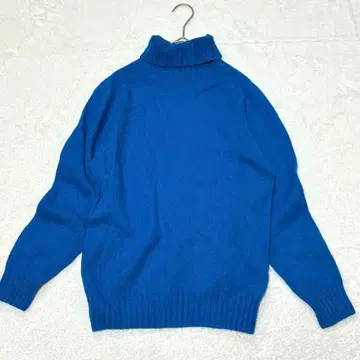 MORRIS&SONS 지롱 라무 터틀넥 니트