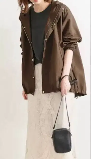 IENA 이에나 타프타 후디드 블루종