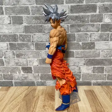 드래곤볼 제일복권 A상 손오공 무의식의 극의 피규어