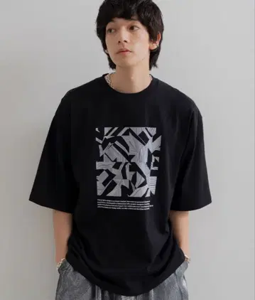 SINSS 그래픽 T셔츠 S