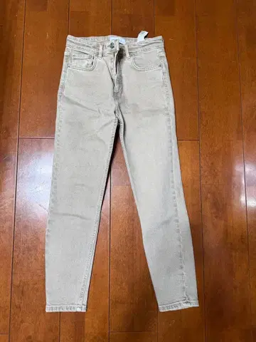 ZARA 베이지 스키니 청바지