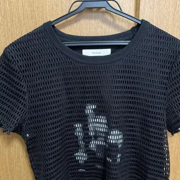 Jentlouis 블랙 T셔츠