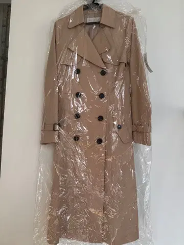 베이지 트렌치코트