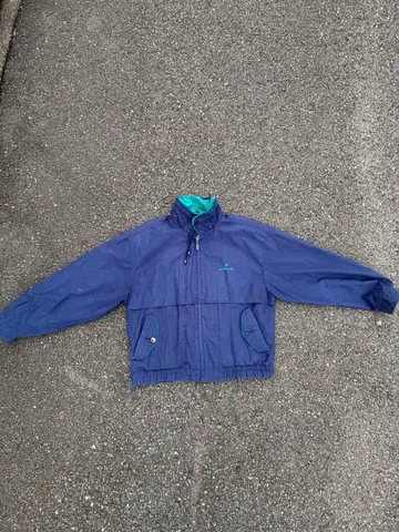 나일론 소재 네이비 그린 점퍼