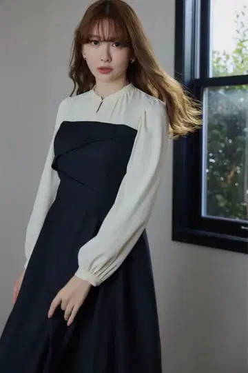당일 발송 Herlipto Bicolor Draped Dress M
