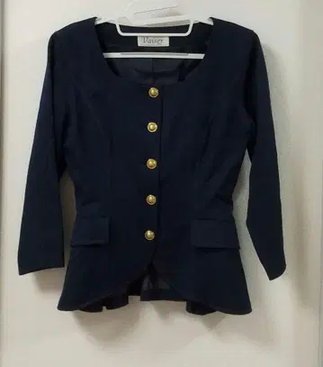 Vaiser 네이비 노카라 자켓