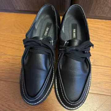 PINKHOUSE 블랙 레더 로퍼