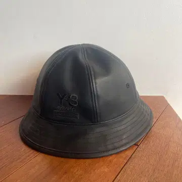 Y-3 블랙 버킷 햇 가죽