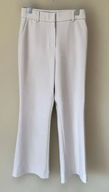 UMER 화이트 팬츠