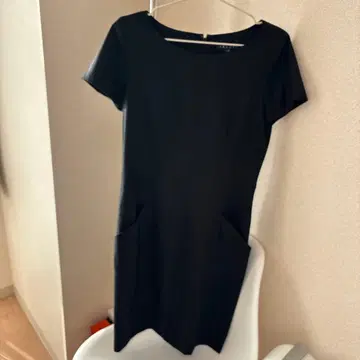 theory 블랙 반팔 원피스 6