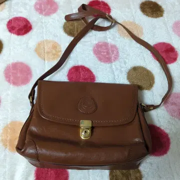 브라운 가죽 숄더백