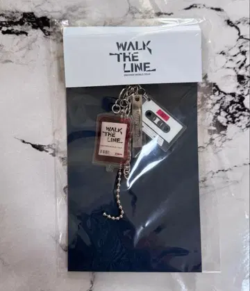 [ ENHYPEN ] 미개봉 새상품 WALK THE LINE 수혈팩 키링