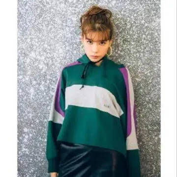 나카 리이사 착용 xgirl 후디 여성용