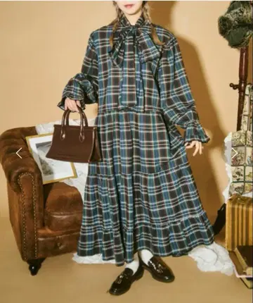 쿠틸과 레트로 2way 빅 보타이 티어드 원피스 네이비