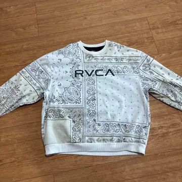 RVCA 루카 한정판 반다나 패턴 페이즐리 트레이닝복 사이즈 L