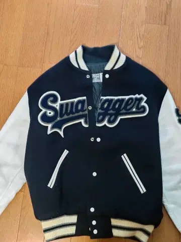 Swagger 바시티 자켓 네이비/화이트 사이즈 10