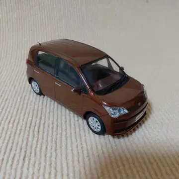 도요타 스페이드 컬러 샘플