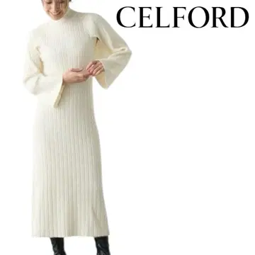 새상품급 CELFORD 케이프 롱 니트 원피스 화이트 리브 슬림