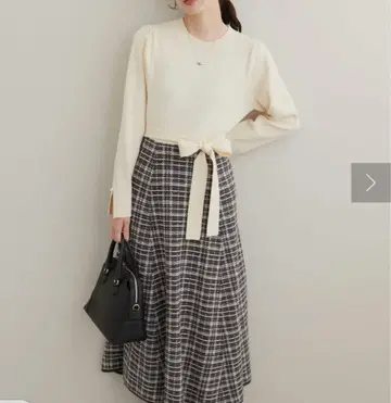 체크 무늬 도킹 니트 원피스 natural couture