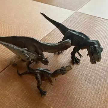 공룡 피규어 4개 세트
