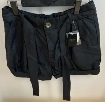 여성용 숏팬츠 블랙 Ehyphen world gallery