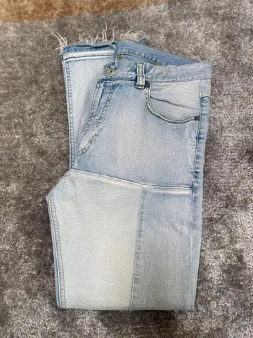 BEAMS 라이트 블루 패치워크 데님 팬츠